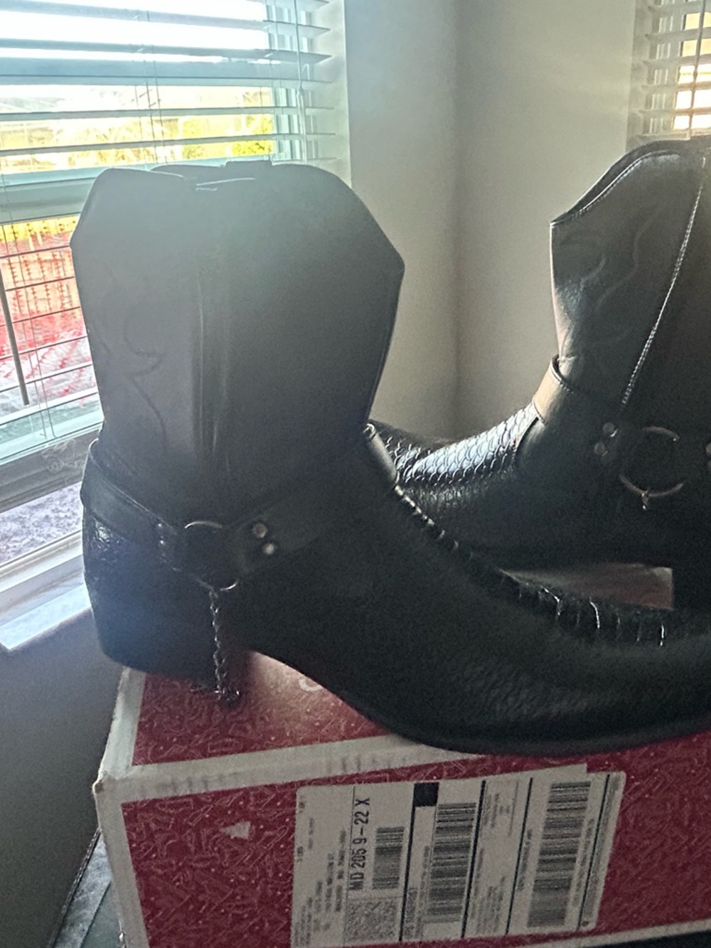 Men's Black Leather Western Harness Boots